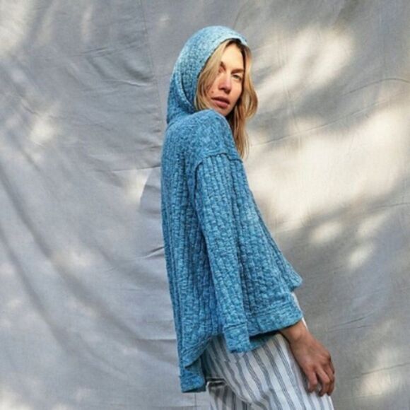 NEW Free People Baja Babe Knit Hooded Pullover Knit size L - Picture 2 of 10